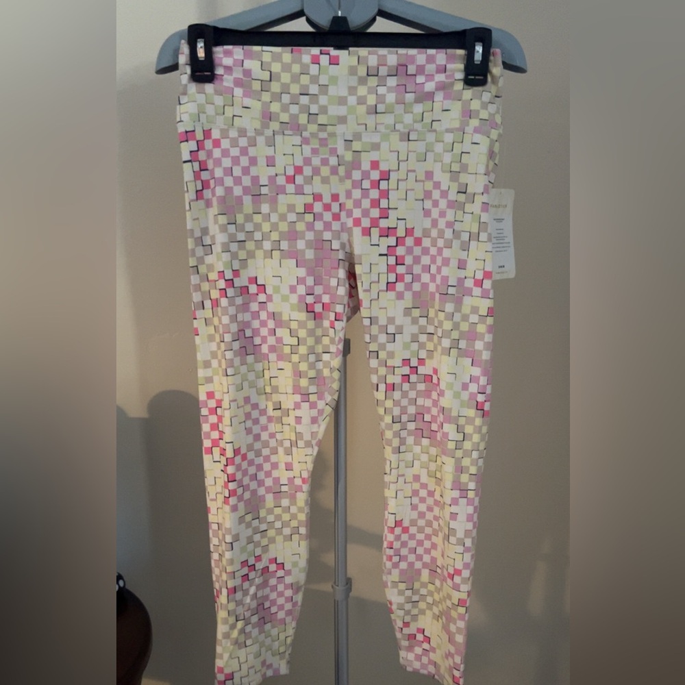 Fabletics High Waisted Solid 7/8 Legging